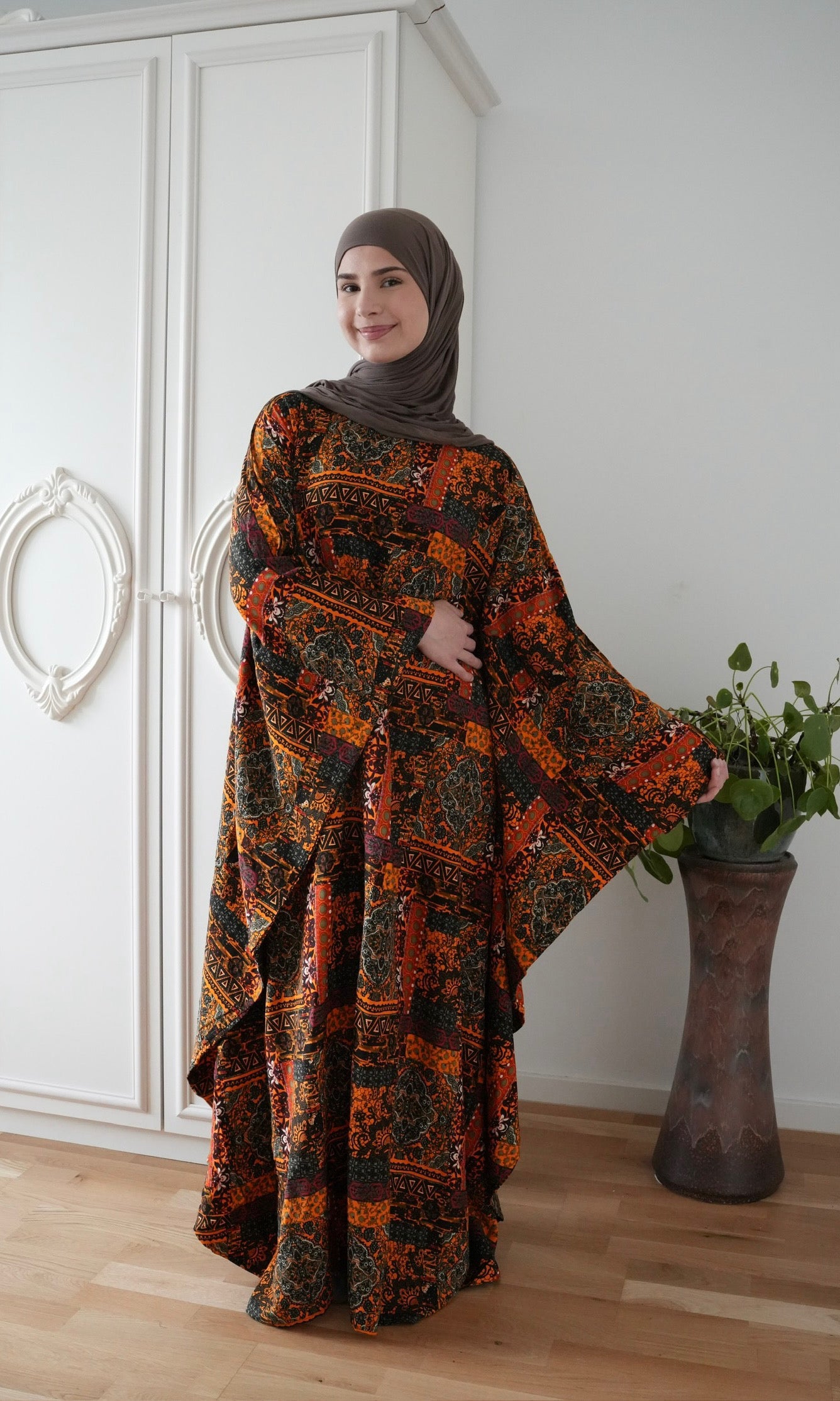 Flowy Abaya